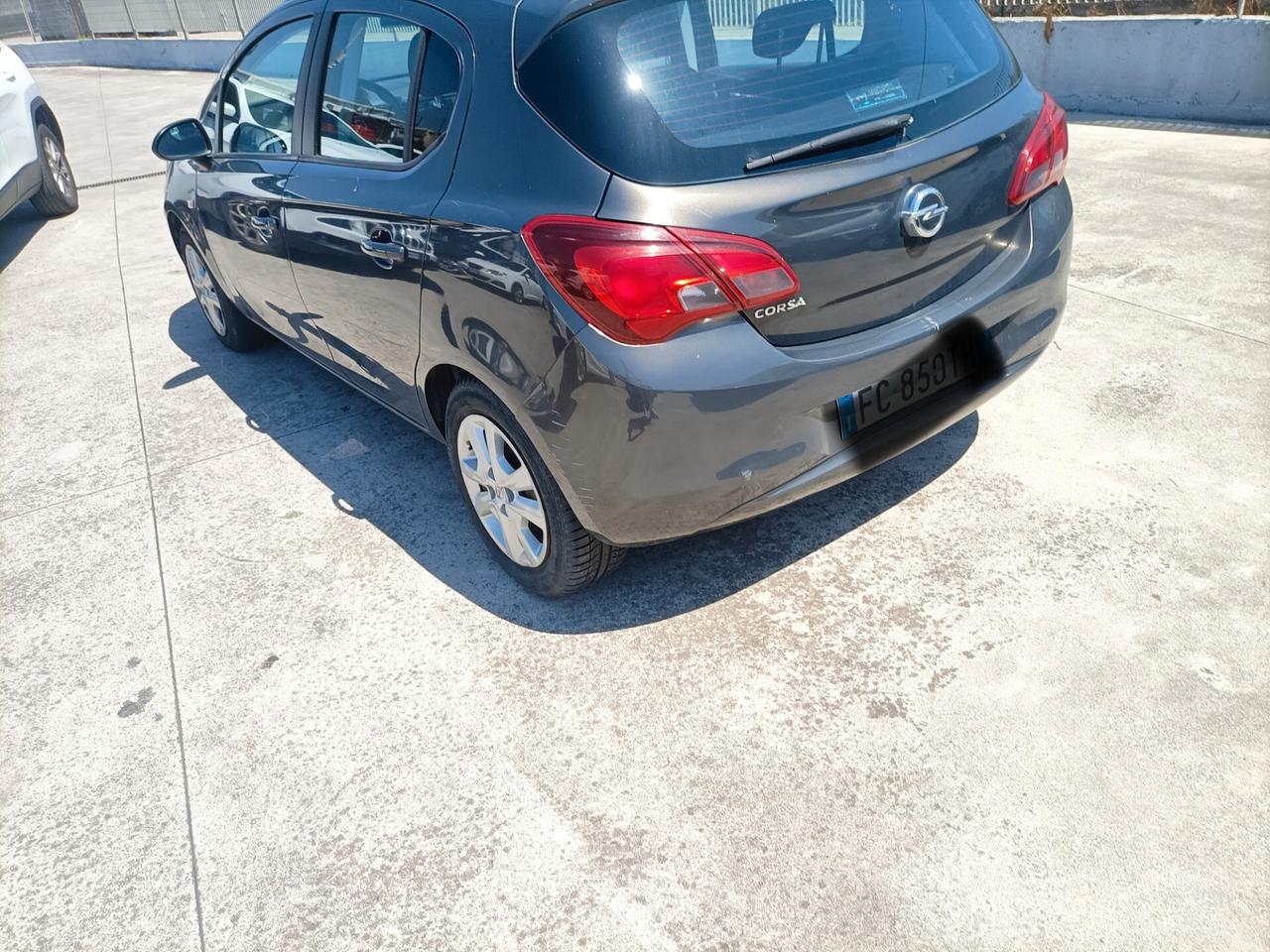 2017 Opel Corsa 1.2 5 porte b-Color