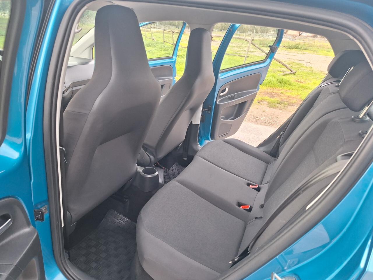 Volkswagen up! 1.0 benzina 5 porte 2018 PERFETTA