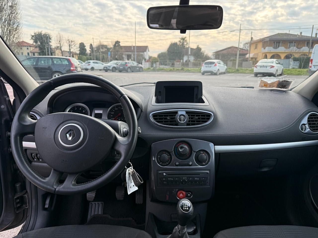 Renault Clio 1.2 16V 5 porte Luxe