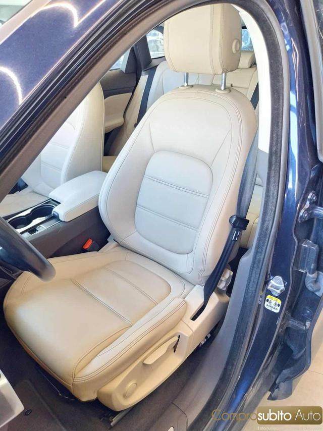 JAGUAR F-Pace 2.0 D 180 CV aut. Prestige