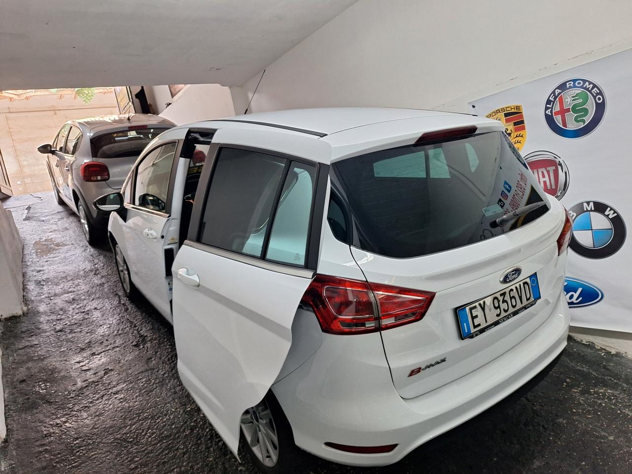 Ford B-Max 1.5 TDCi 75 CV Business Titanium