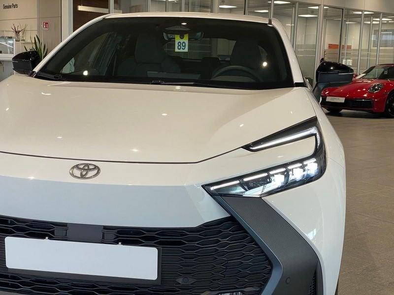 Toyota C-HR Plug-in Hybrid 220 Trend - IVA Esposta