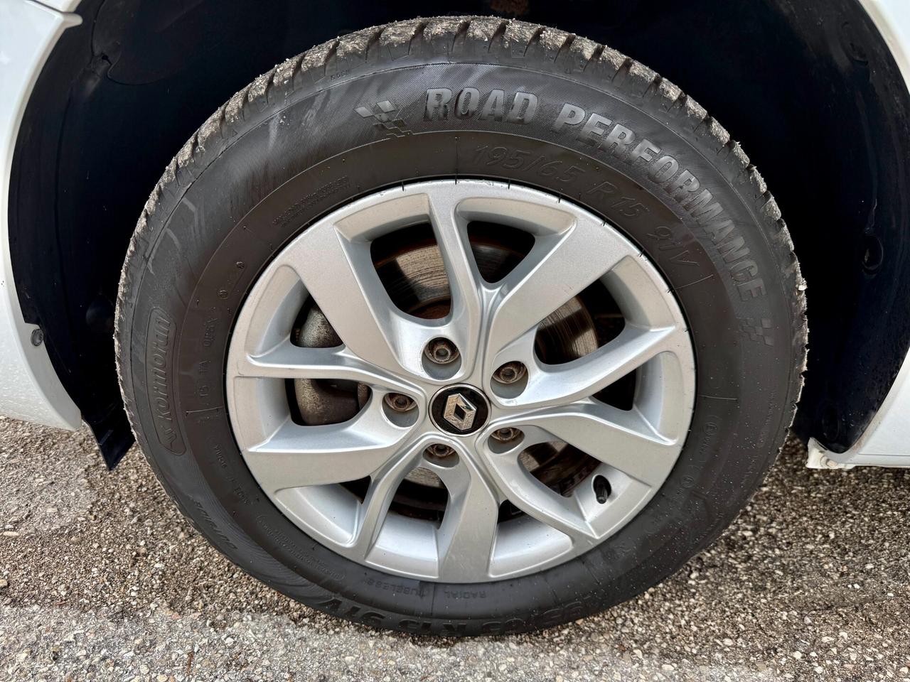 " PERFETTO" Renault Kangoo Blue dCi 95 CV