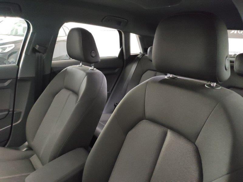 AUDI A3 4ª serie - A3 SPB 30 TDI S tronic Business