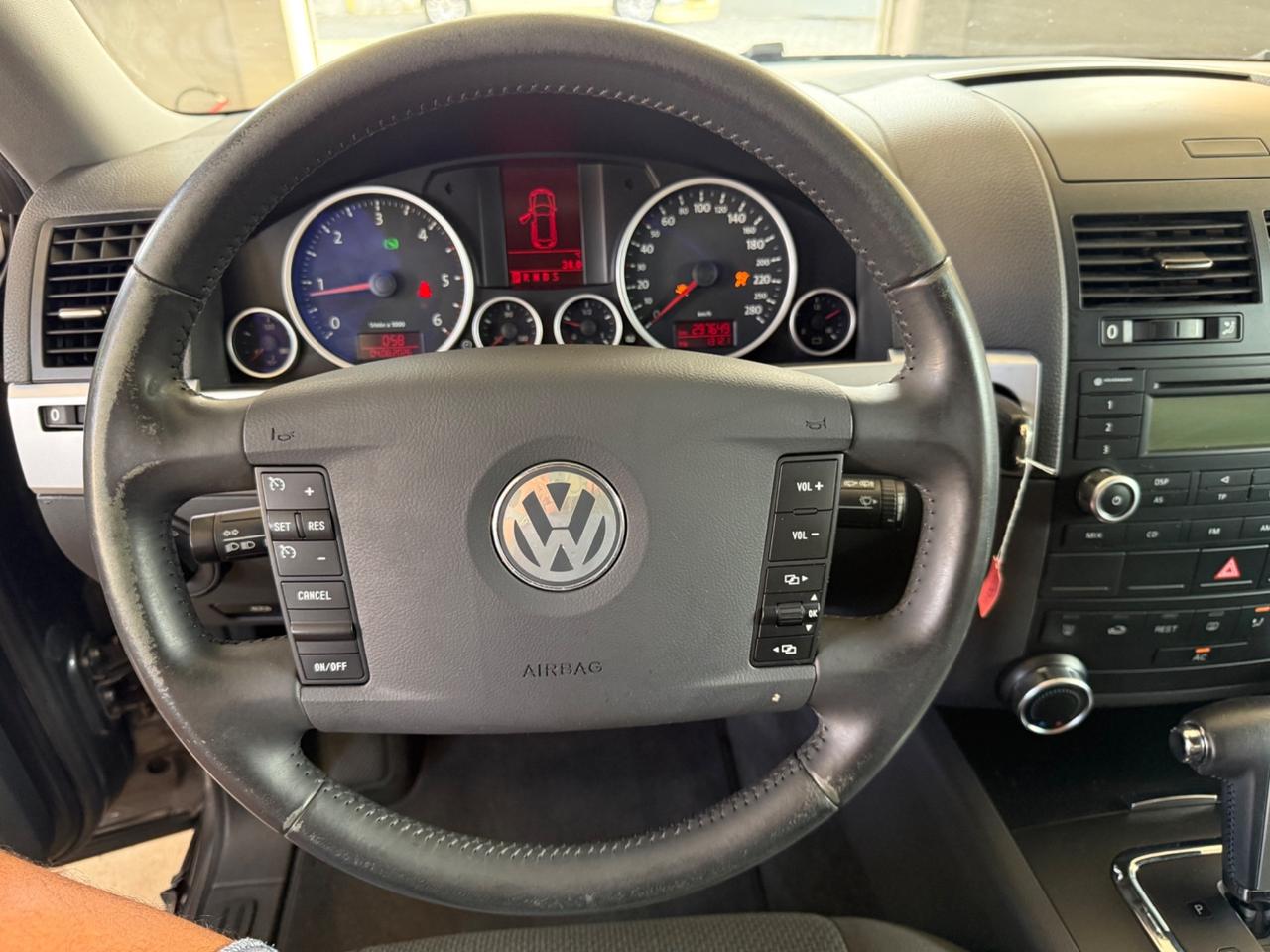 Volkswagen Touareg 2.5 R5 TDI DPF tiptronic