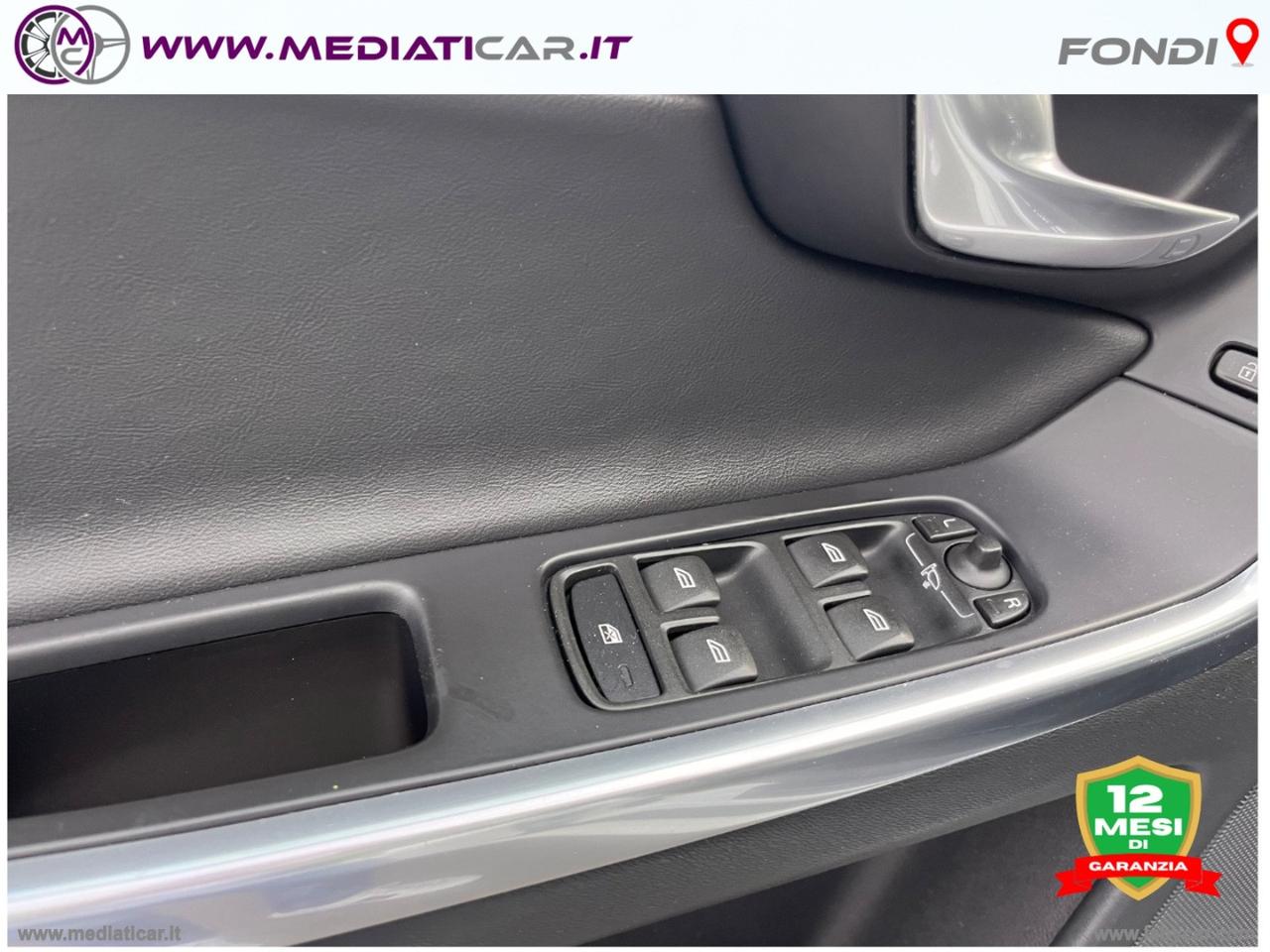 VOLVO XC60 D5 AWD Geartronic Momentum