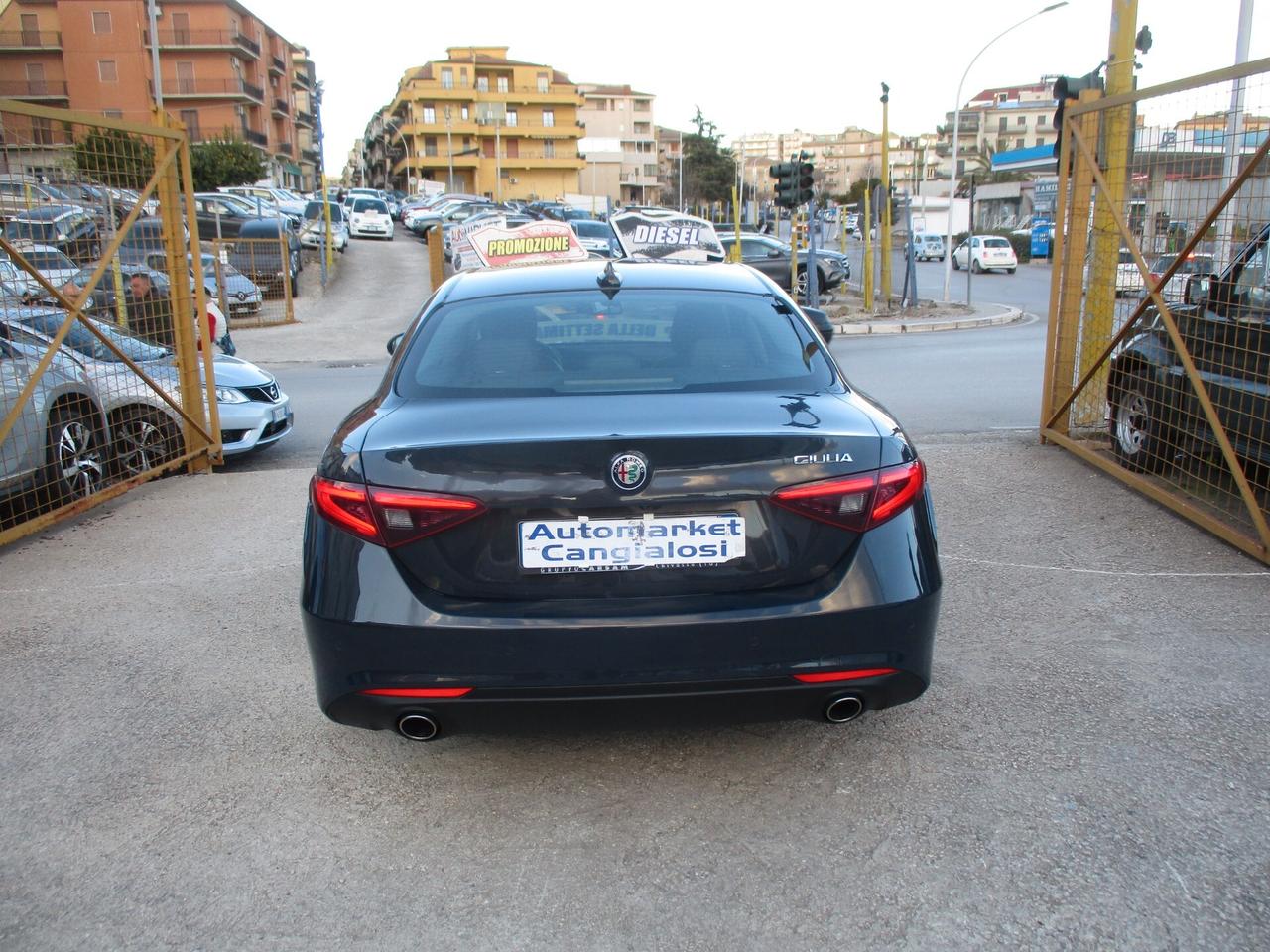 Alfa Romeo Giulia 2.2 Turbodiesel 180 CV MOLTO BELLA