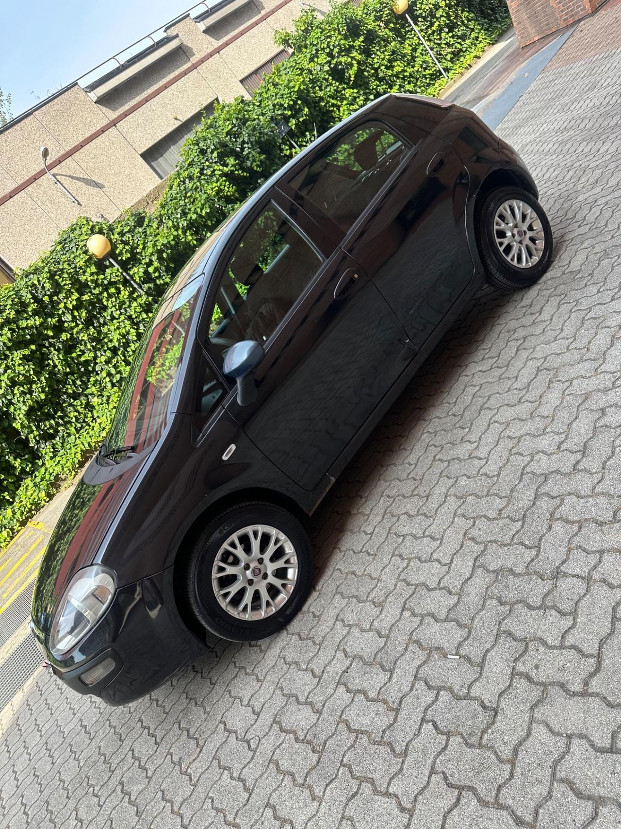 Fiat Grande Punto 1.4 5 porte Actual Natural Power