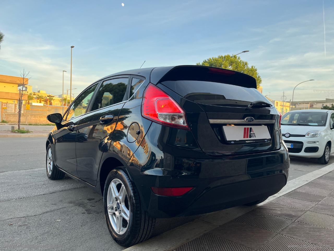 FORD Fiesta 1.4 5p. Bz.- GPL Titanium