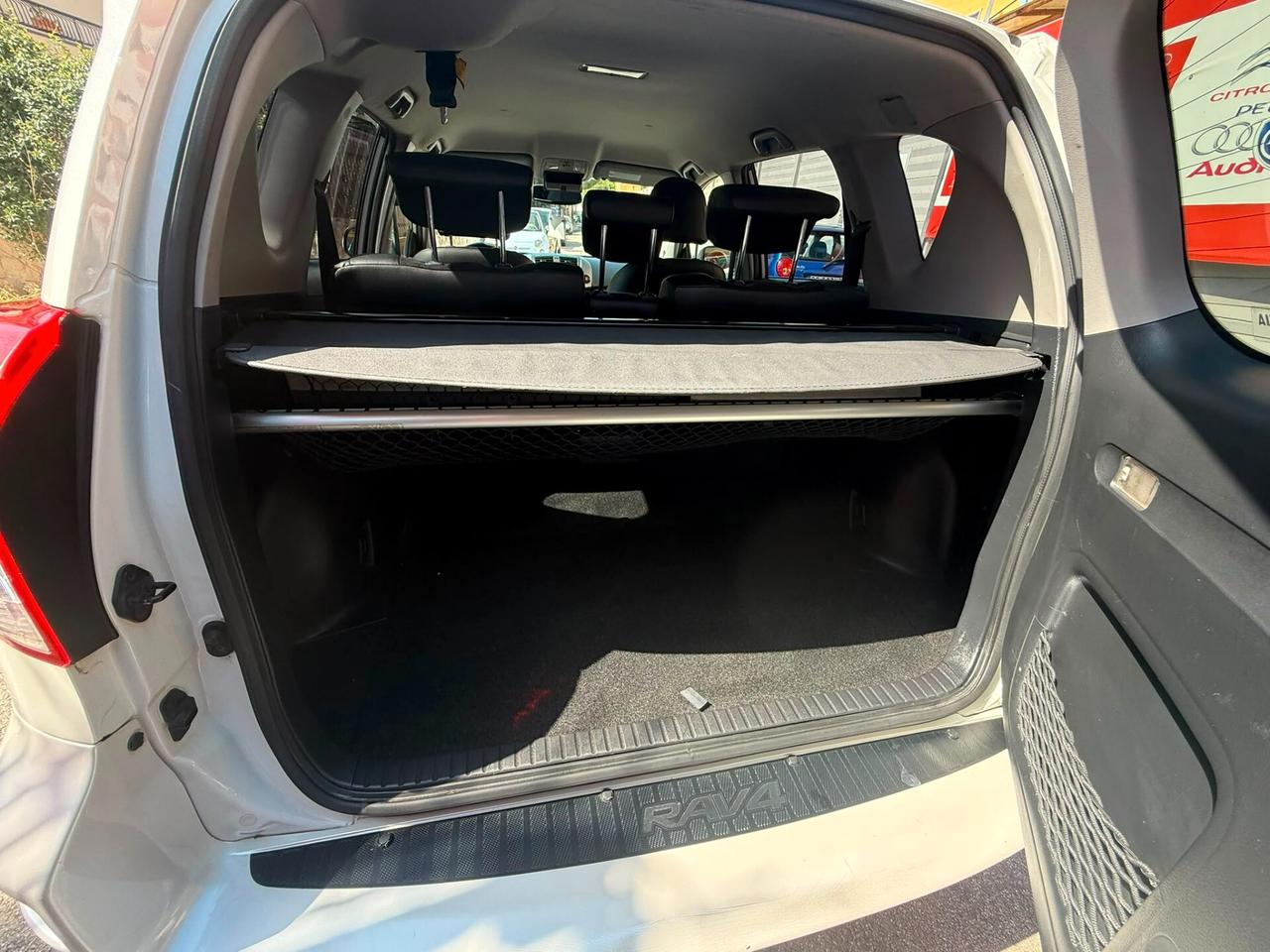 Toyota RAV4 2.2 D-4D 150cv Exclusive - 2010