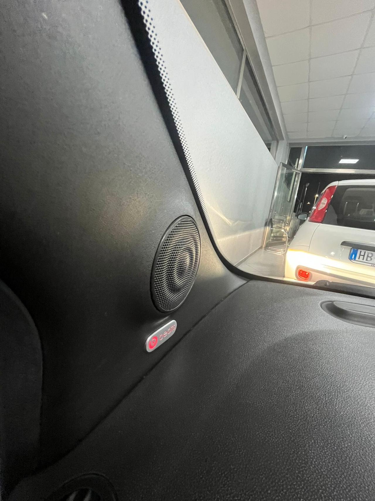 Abarth 595 C 1.4 Turbo T-Jet 180 CV Esseesse