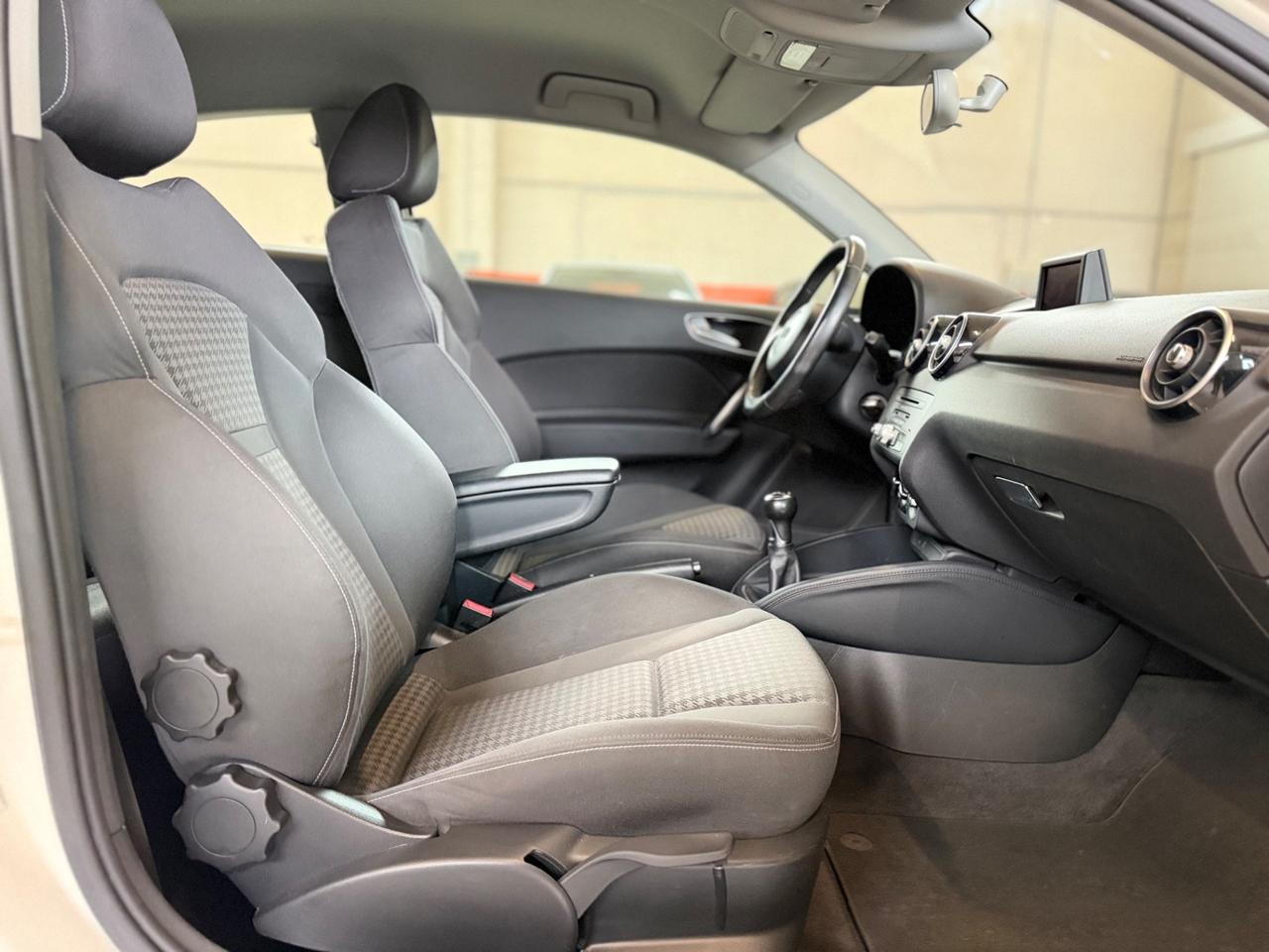 Audi A1 1.6 TDI 105 CV Ambition NEOPATENTATI