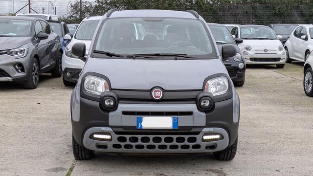 FIAT Panda CROSS HYBRID 1.0cc 70cv