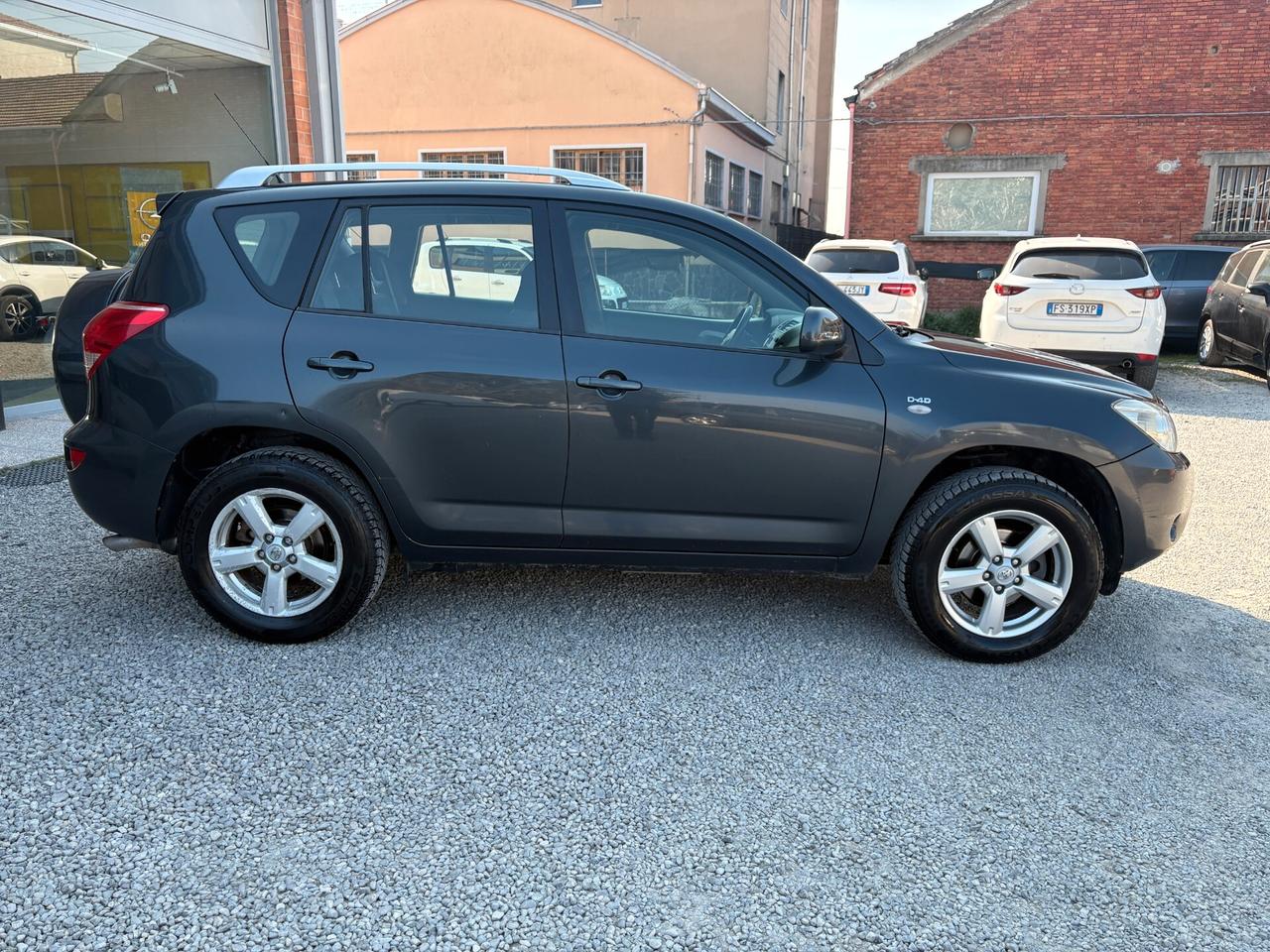 Toyota RAV4 2.2 D-4D 136 CV