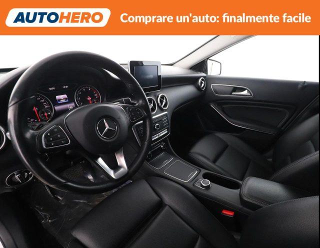 MERCEDES-BENZ A 180 Executive