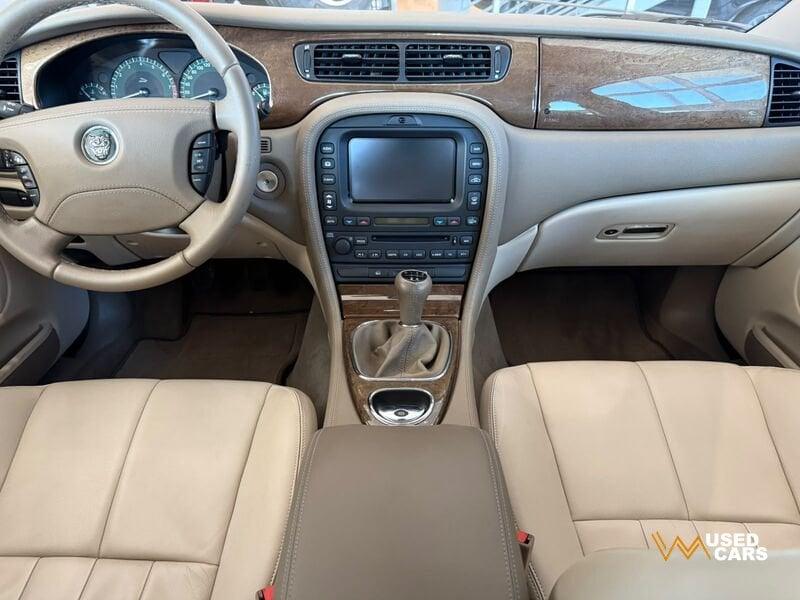 Jaguar S-Type Jaguar S-type 2.5 V6 24v Cat