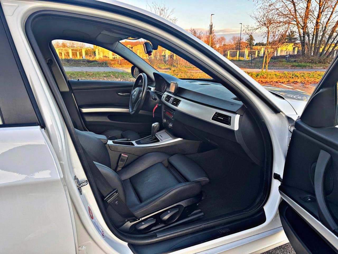 Bmw 318d cat Touring Attiva 143cv FL Unico Proprietario