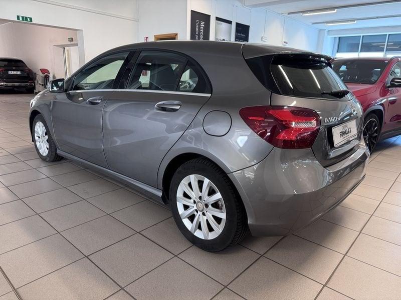 Mercedes-Benz Classe A A 180 d Business