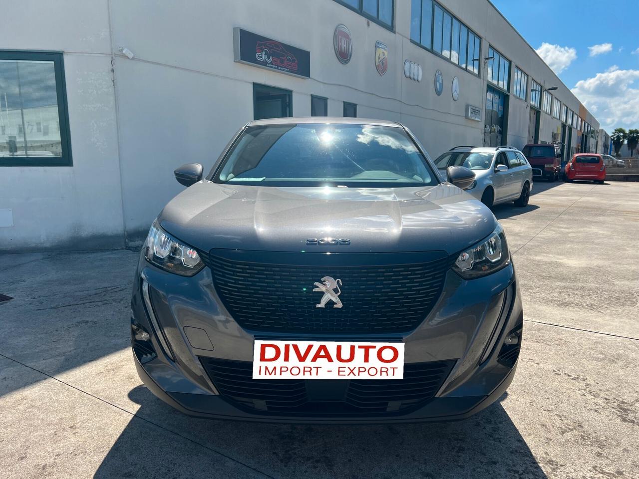 Peugeot 2008 PureTech 130 S&S EAT8 Allure Navi Pack
