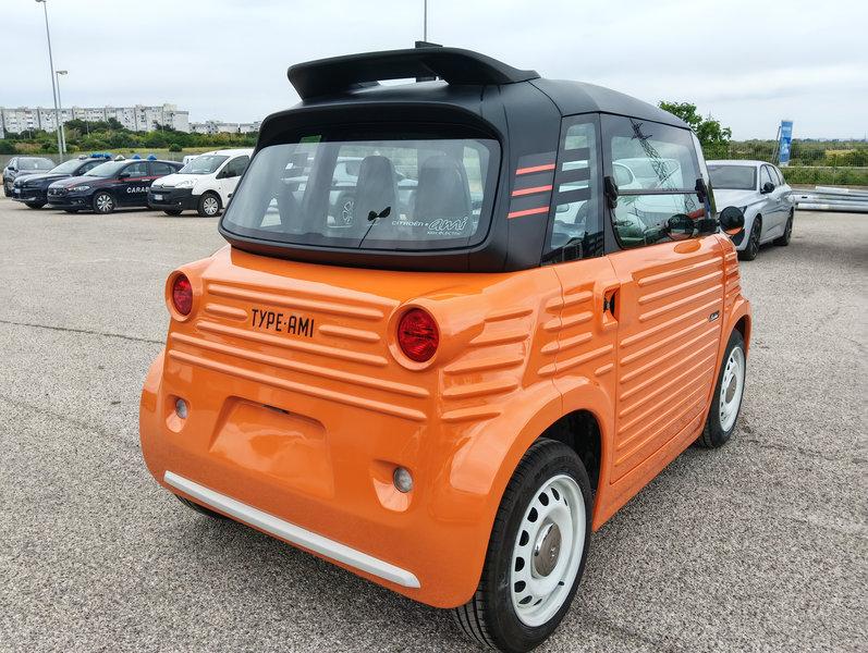 CITROEN Ami Caselani