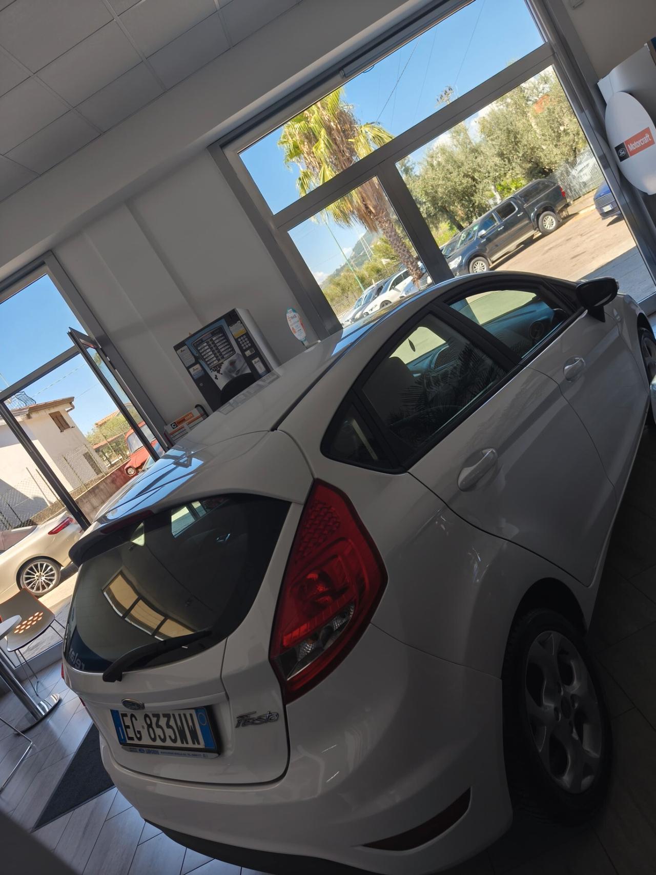 Ford Fiesta Ikon