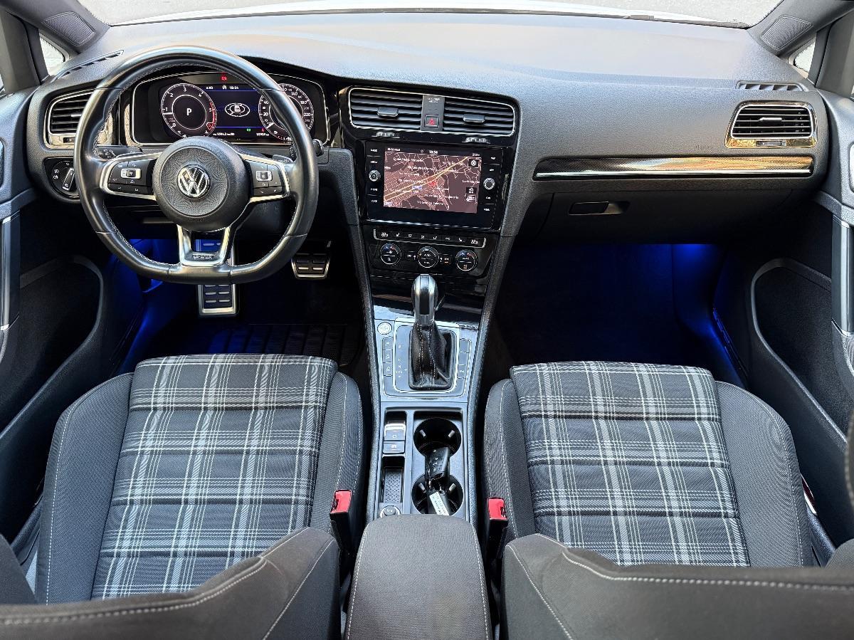 Volkswagen Golf 7.5 GTD 2.0 TDI 184CV