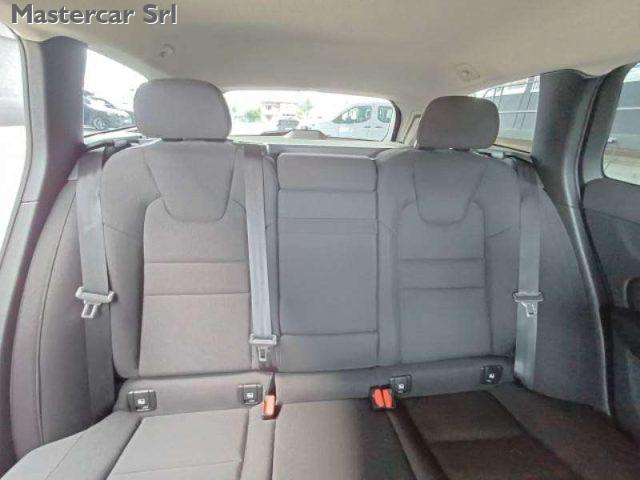 VOLVO V60 V60 2.0 b4 Momentum Business auto - GH735PL