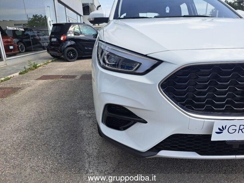 MG ZS 2021 MG 1.5L 5MT COM White