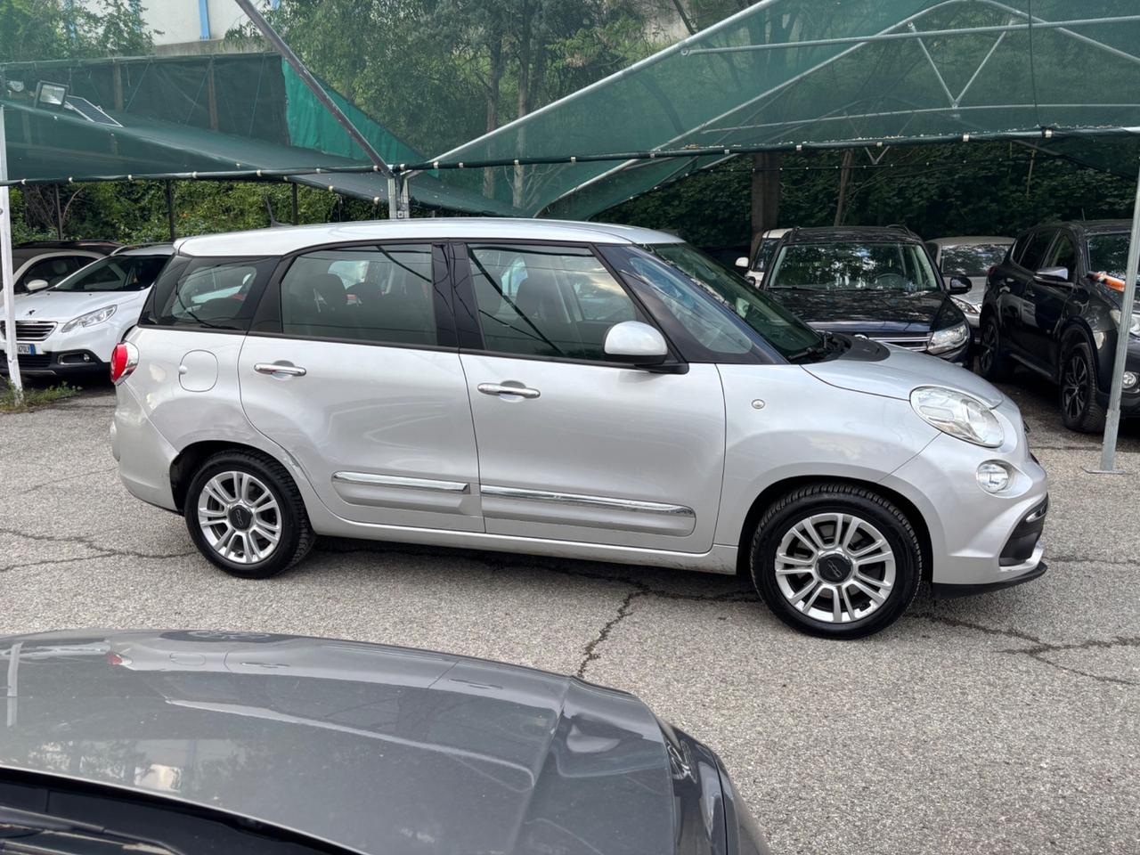 Fiat 500L 1.6 Multijet 7 POSTI Lounge