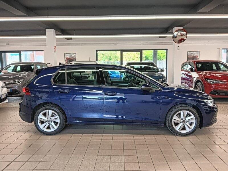 Volkswagen Golf Golf 1.0 eTSI EVO DSG Life