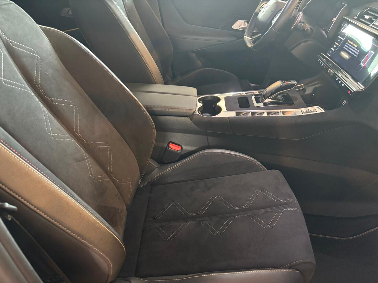 Ds DS 7 PERFORMANCE LINE BlueHDi 130 aut. SPOTICAR