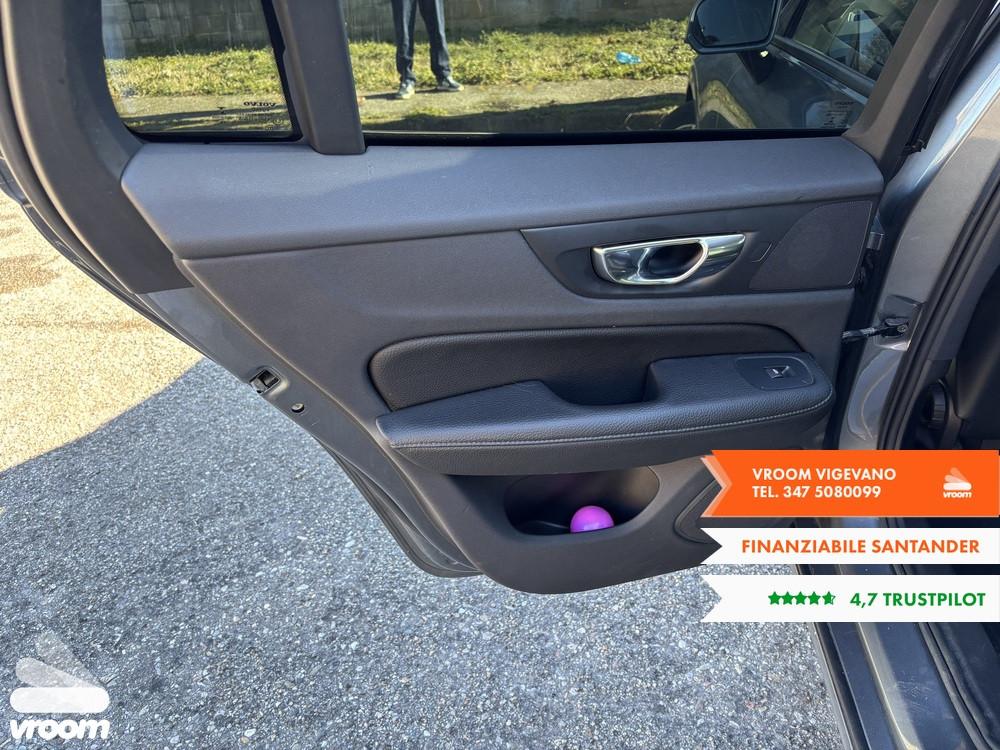 VOLVO V60 (2018-->) V60 D4 Geartronic Business ...