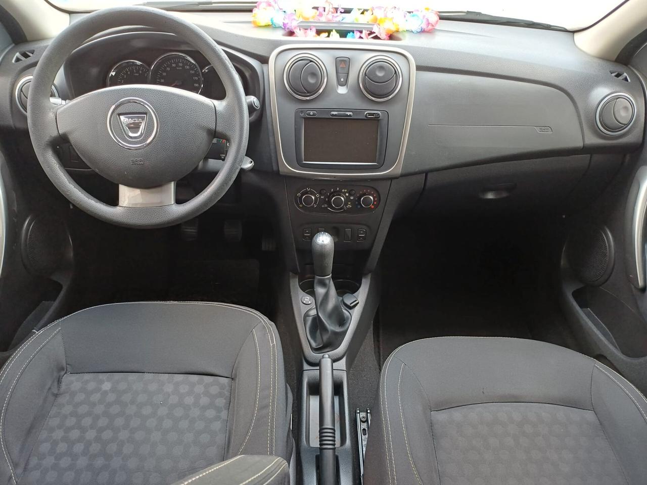 Dacia Sandero GPL DI SERIE Ottimo stato - 2015