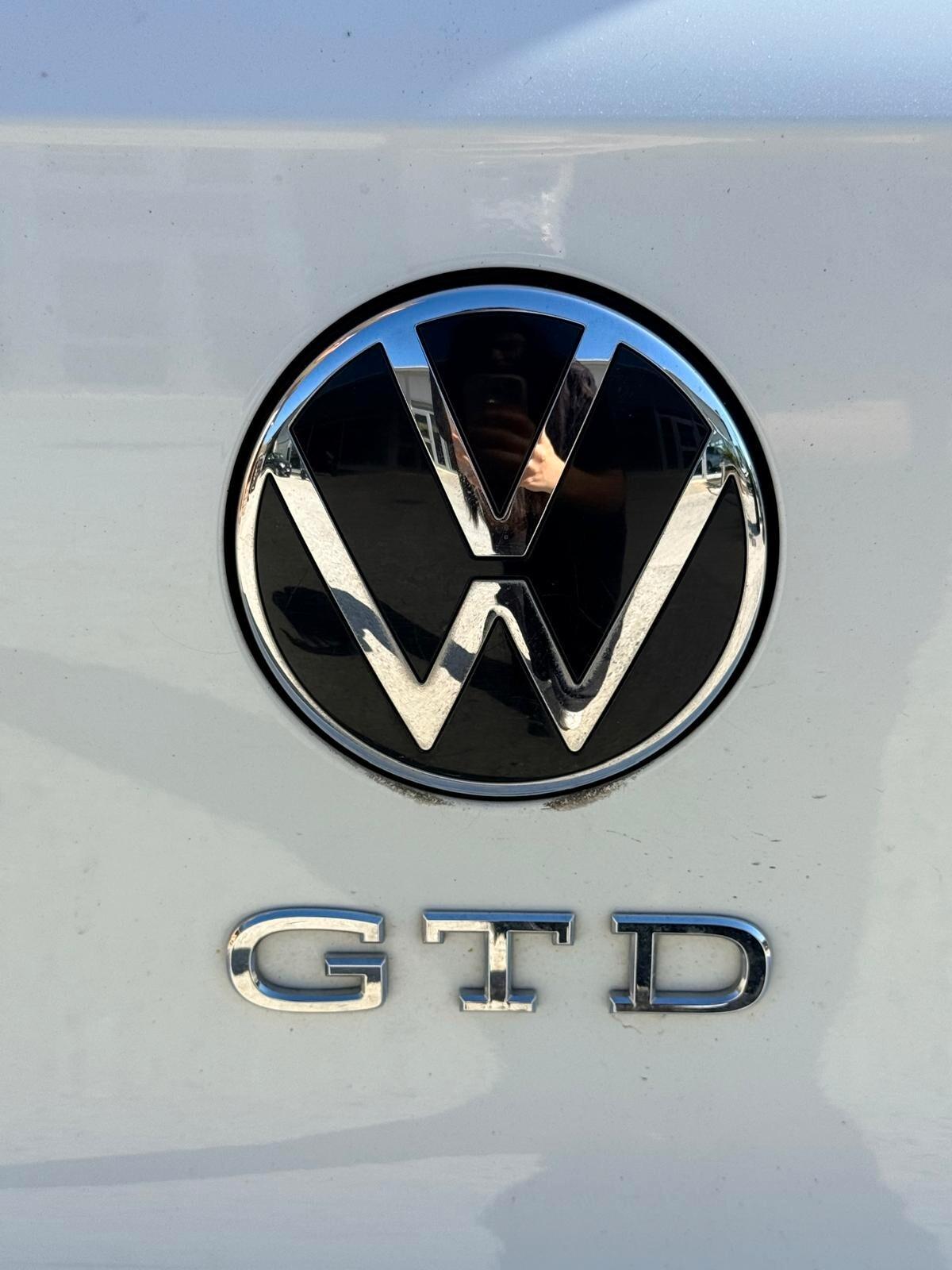 Volkswagen Golf 2.0 TDI DSG GTD
