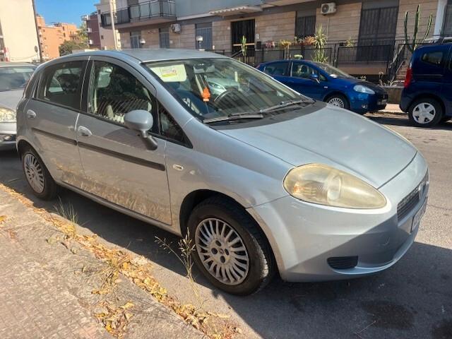 Grande Punto Uniproprietario anche permuta