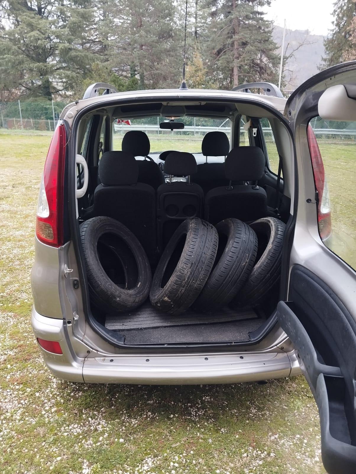 Toyota Yaris Verso 1.3i 16V cat Sol