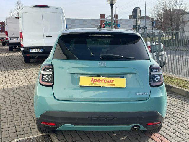 FIAT 600 Hybrid 110 CV DCT MHEV La Prima