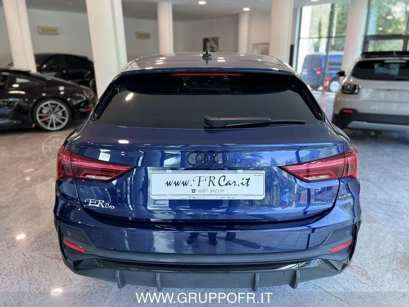 Audi Q3 SPB 35 TDI S tronic Identity Black