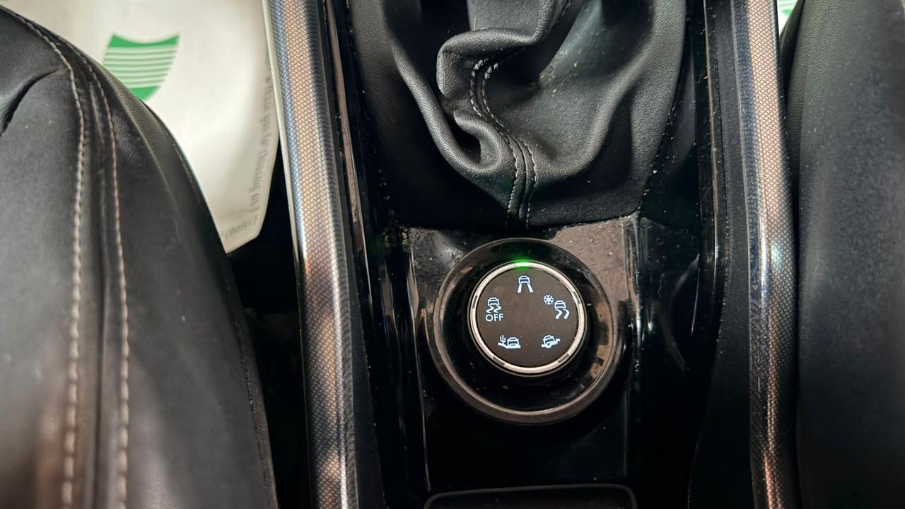 Peugeot 2008 1.6 e-HDi 92 CV Stop&Start Allure