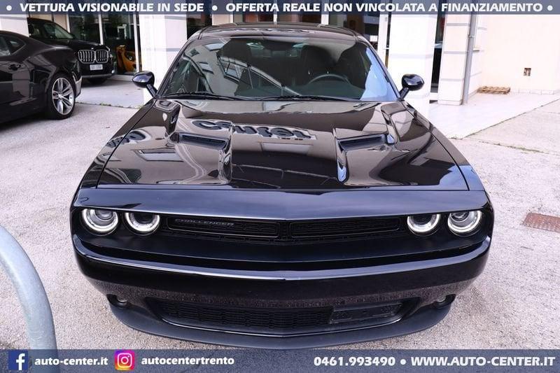 Dodge Challenger 3.6 V6 AT8 SXT *EUROPEA
