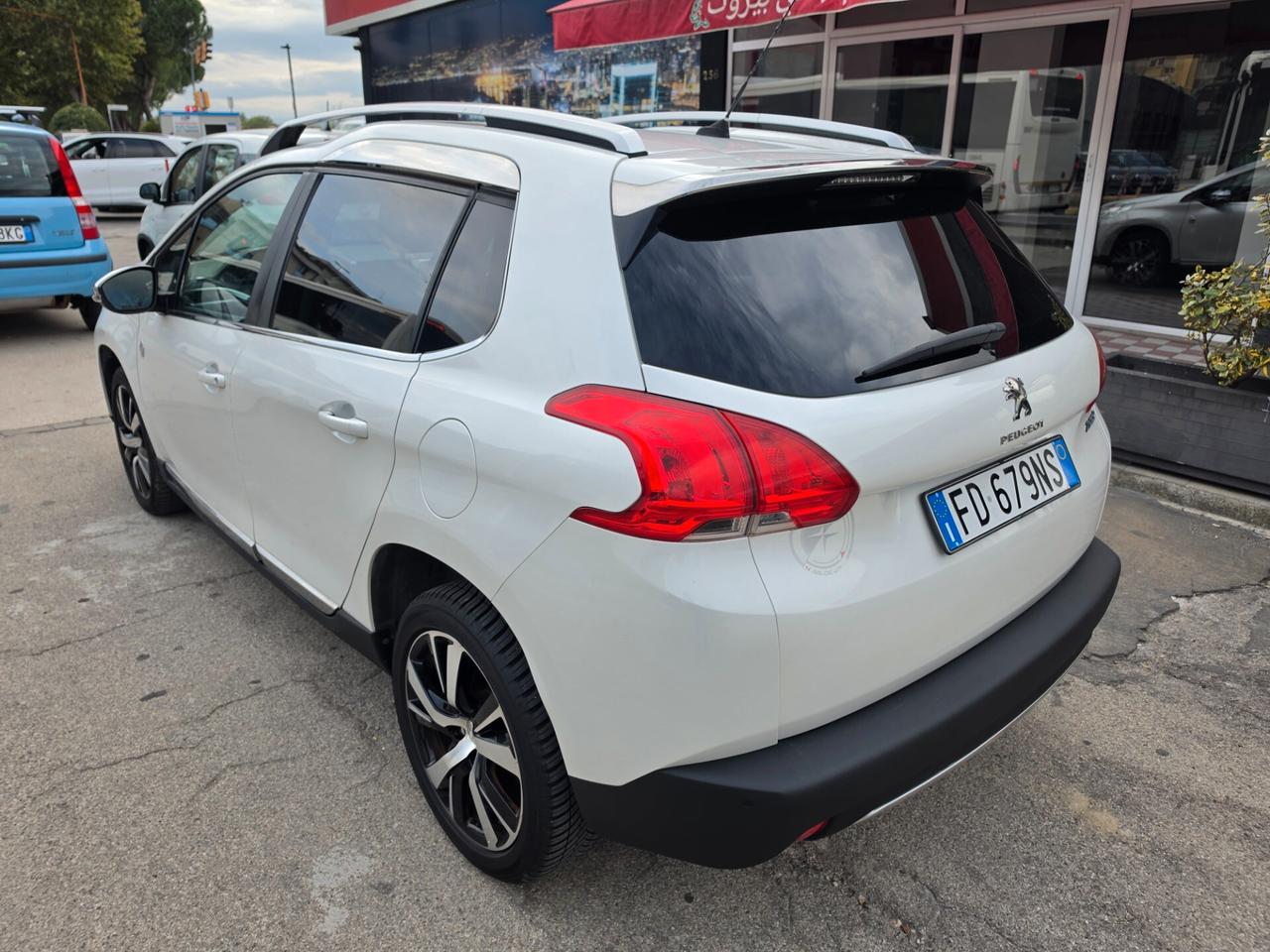 Peugeot 2008 BlueHDi 120 S&S Allure