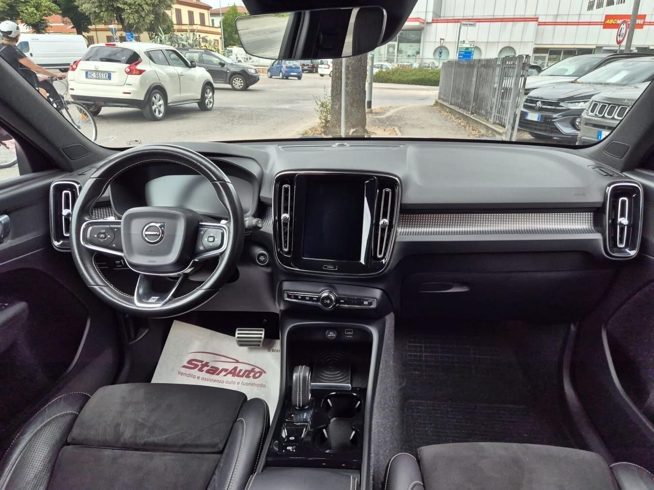 Volvo XC40 D4 AWD Geartronic R-design