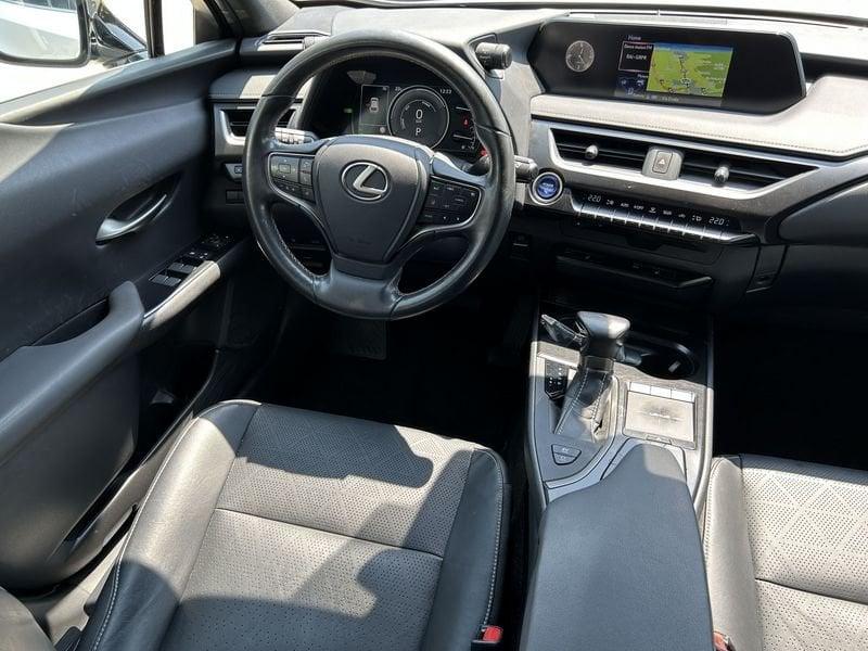 Lexus UX Hybrid 4WD Luxury