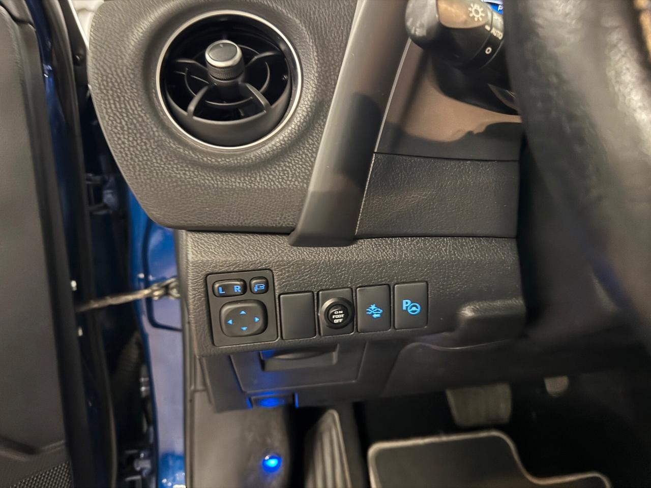 Toyota Auris Touring Sports 1.8 Hybrid Cool