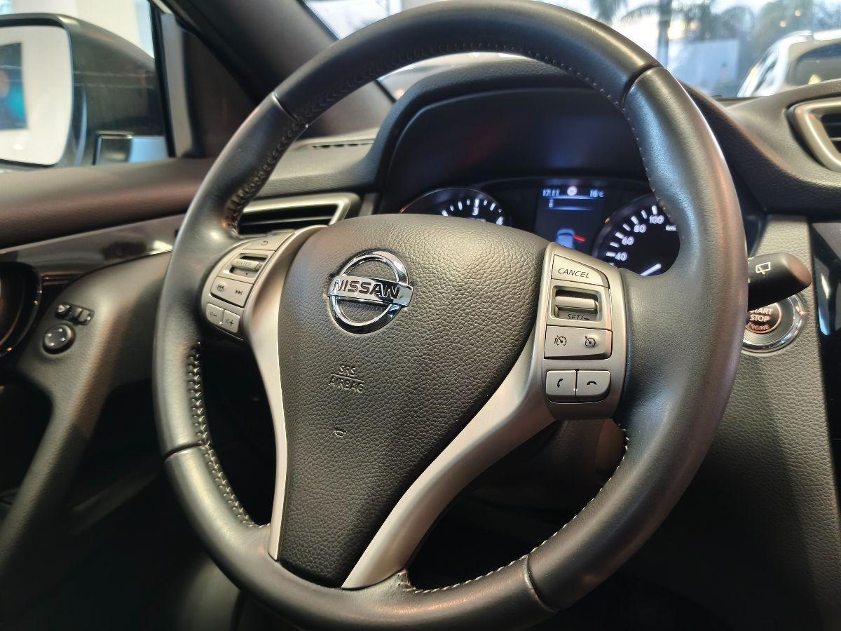 NISSAN Qashqai 1.6 dCi 2WD N-Connecta