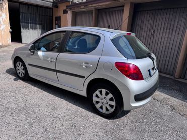Peugeot 207 1.4 8V 75CV 5p. Energie