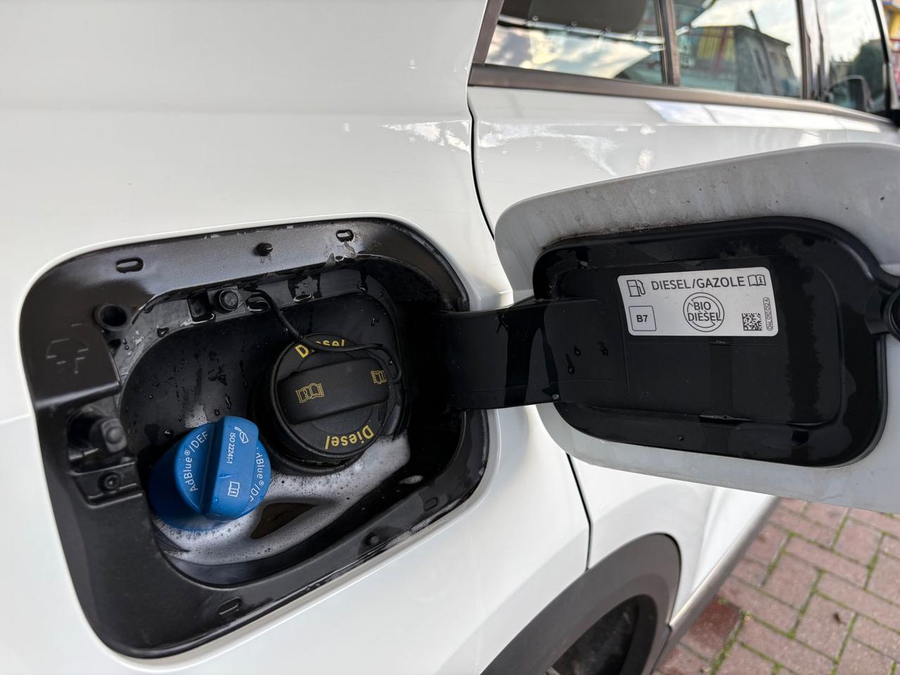 Volkswagen T-Roc Advanced 1.6 TDI #9825