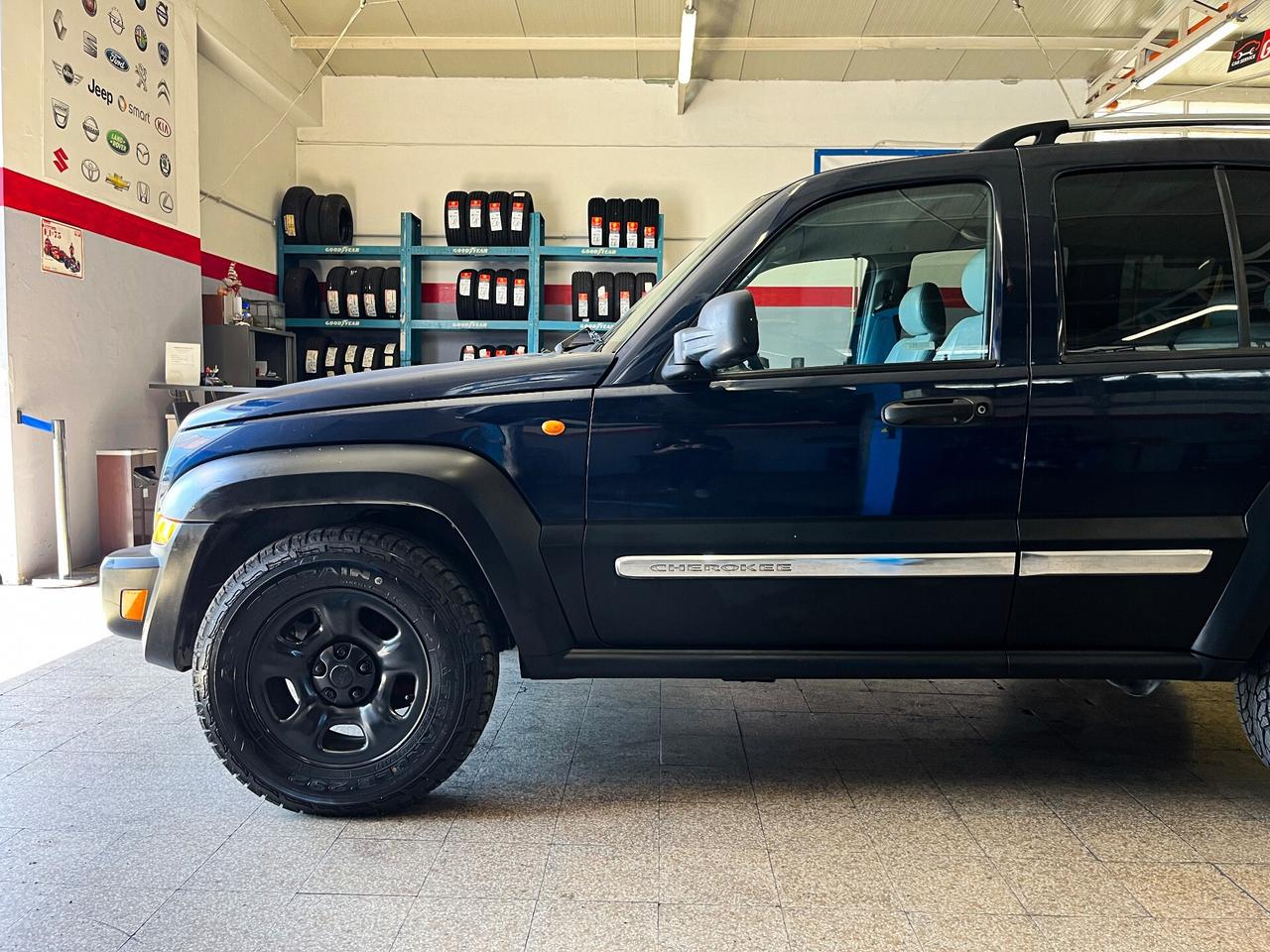 Jeep Cherokee 2.8 CRD