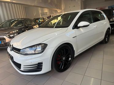Volkswagen Golf GTD 2.0 TDI DSG 5p.