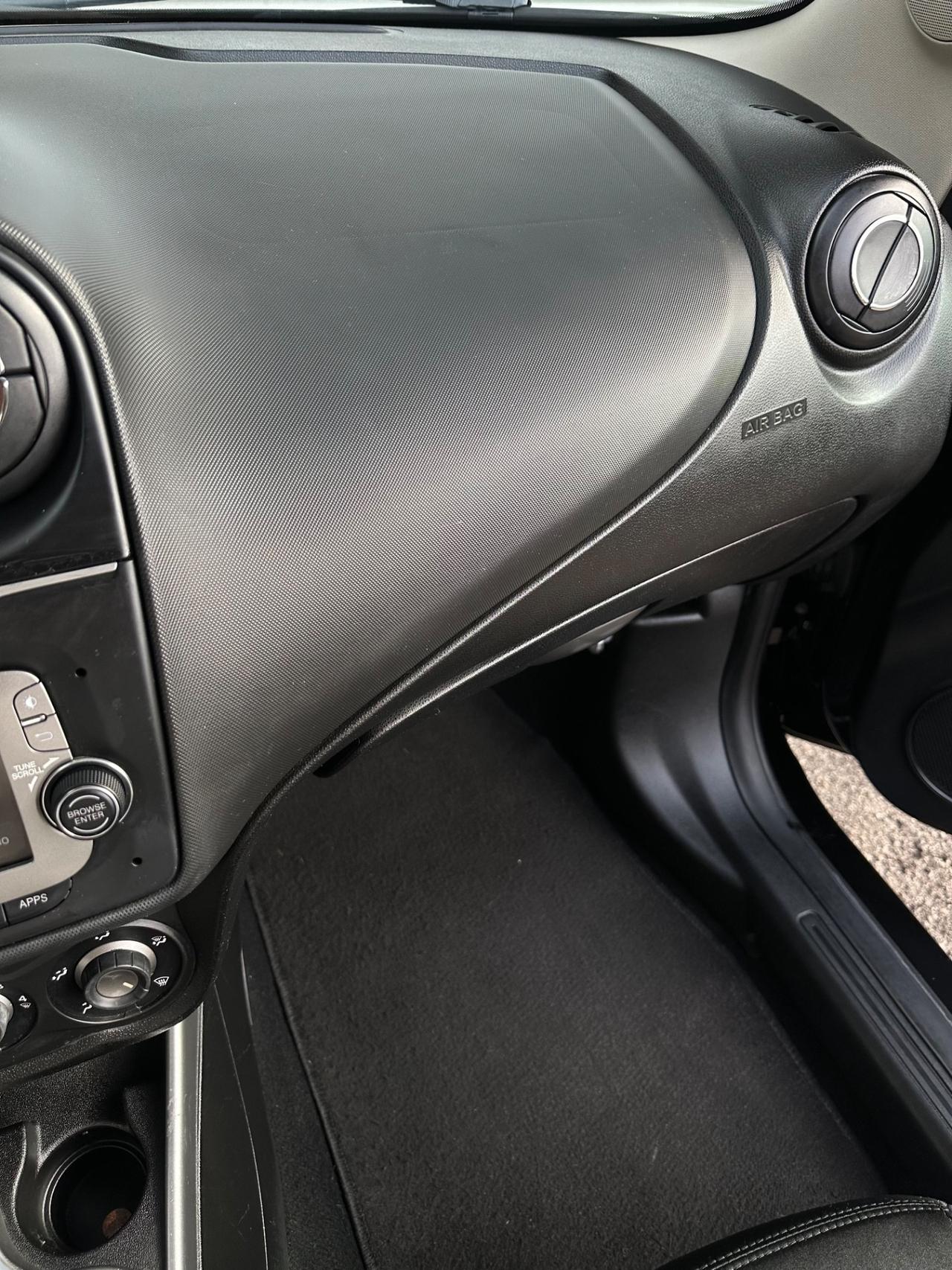 Alfa Romeo MiTo 1.4 8V benzina 78cv S&S Urban